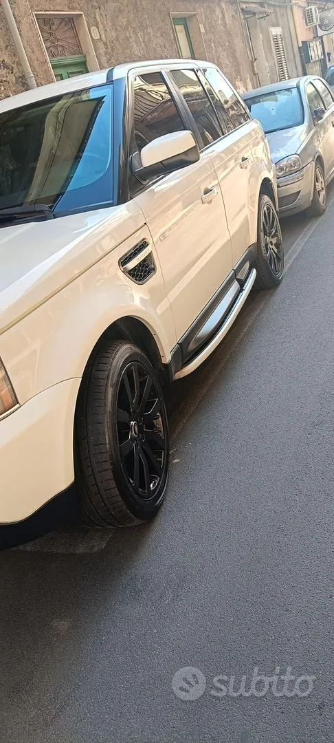 Land Rover Range Rover Sport 2009 photo 5