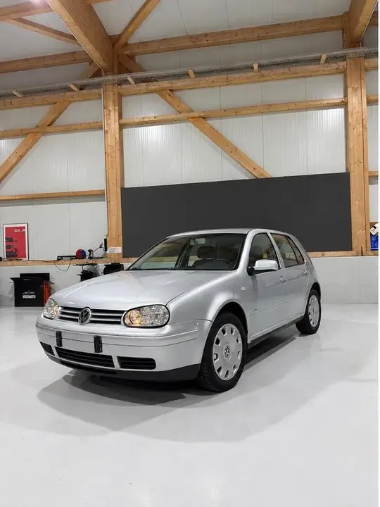 Volkswagen Golf 4