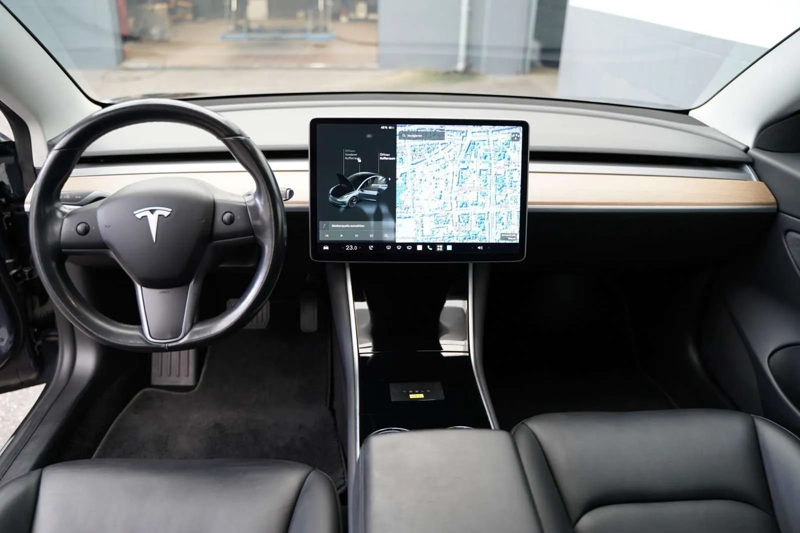 Tesla Model 3 2019 photo 4