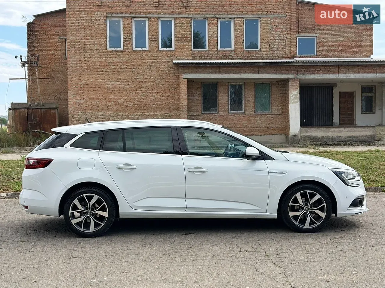 Renault Megane 2017 photo 4