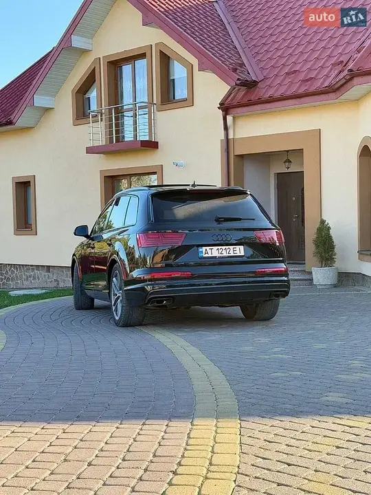 Audi Q7 2016 photo 4