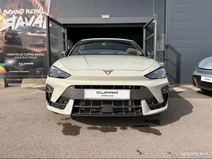 Cupra Leon 2025 photo 5