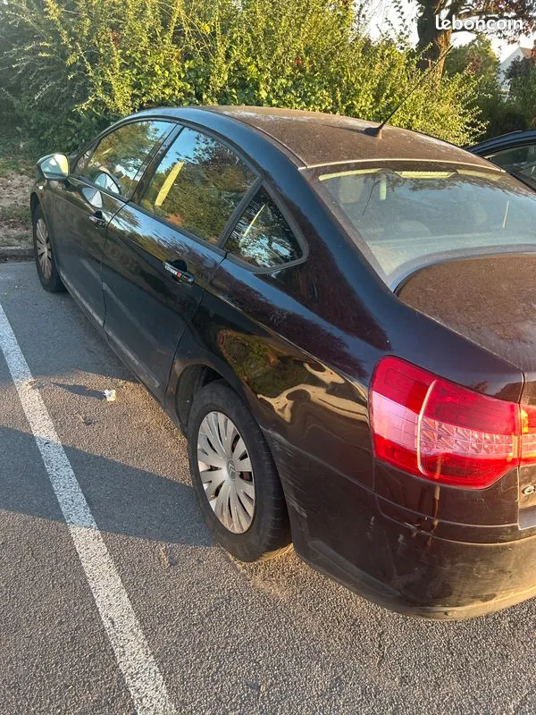 Citroen C5 2010 photo 2
