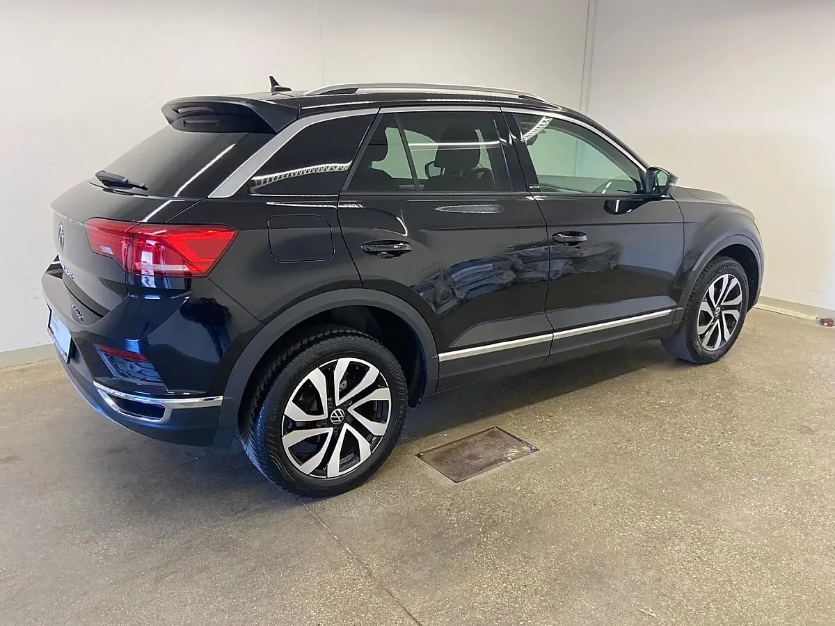 Volkswagen T-Roc 2022 photo 3