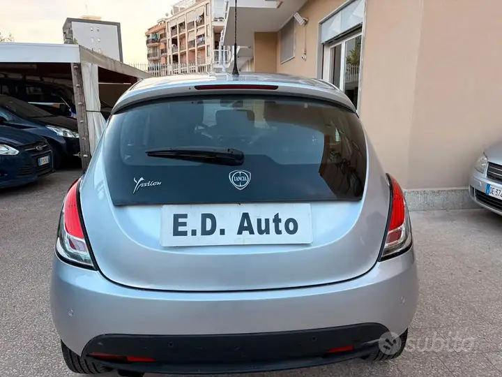 Lancia Ypsilon 2015 photo 5