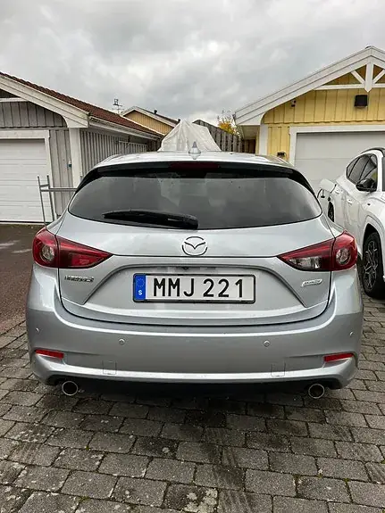 Mazda 3 2018 photo 3