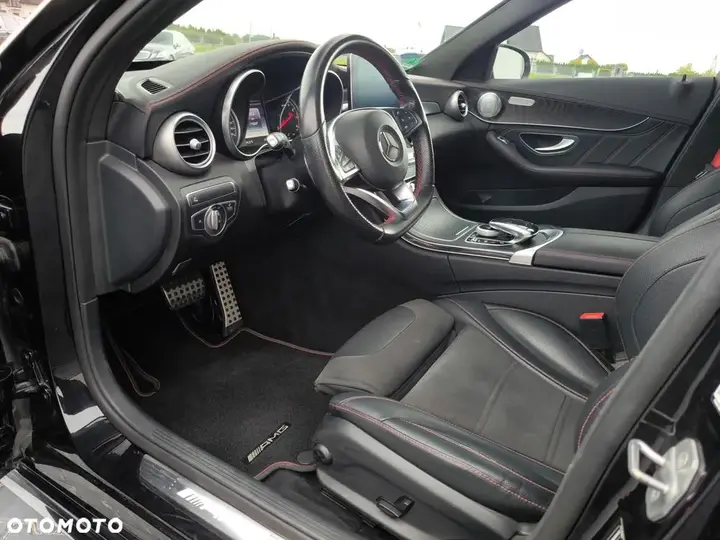 Mercedes-Benz C-Class 2017 photo 3
