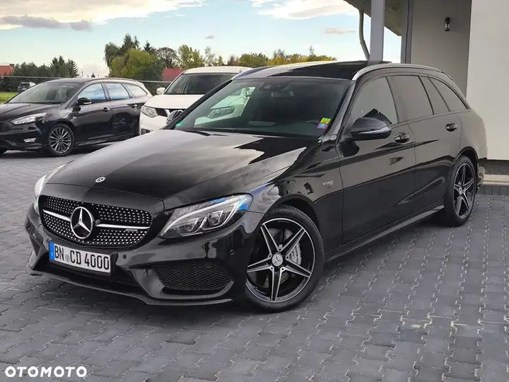 Mercedes-Benz C-Class 2017 photo 2