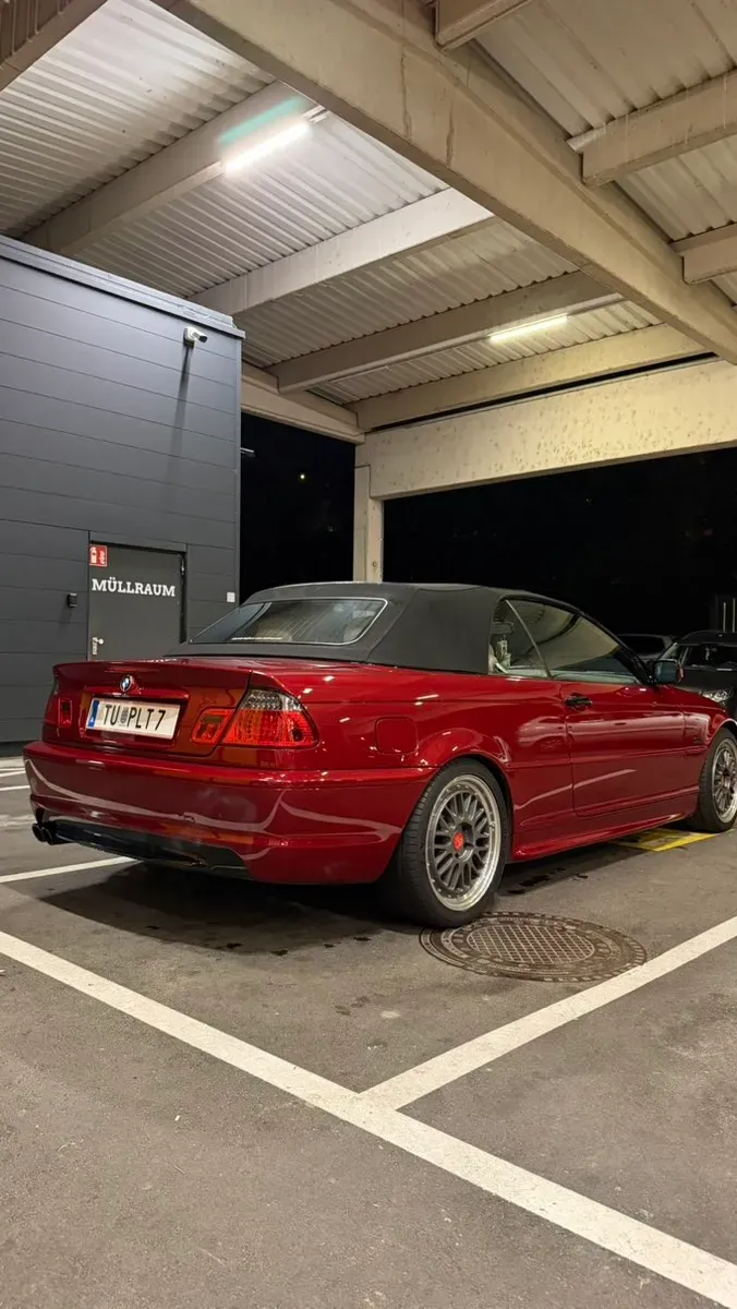 BMW 3 Series 2002 photo 2