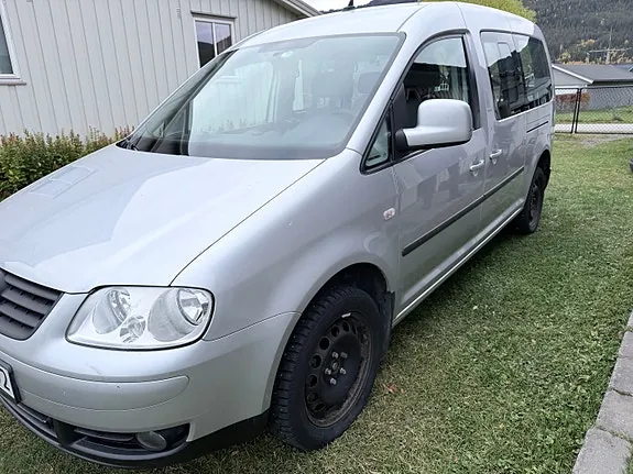 Volkswagen Caddy Maxi 2010 photo 5