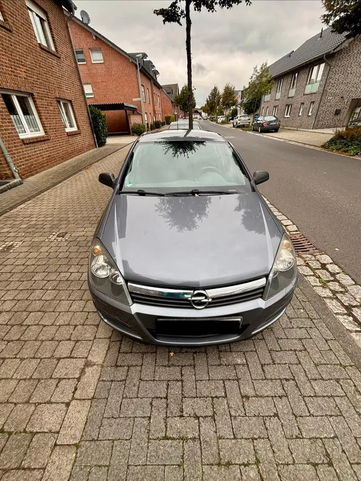 Opel Astra H