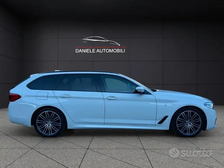 BMW 5 Series 2019 photo 5