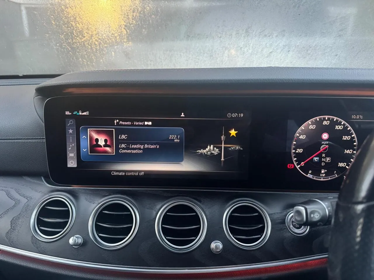 Mercedes-Benz E-Class 2020 photo 2