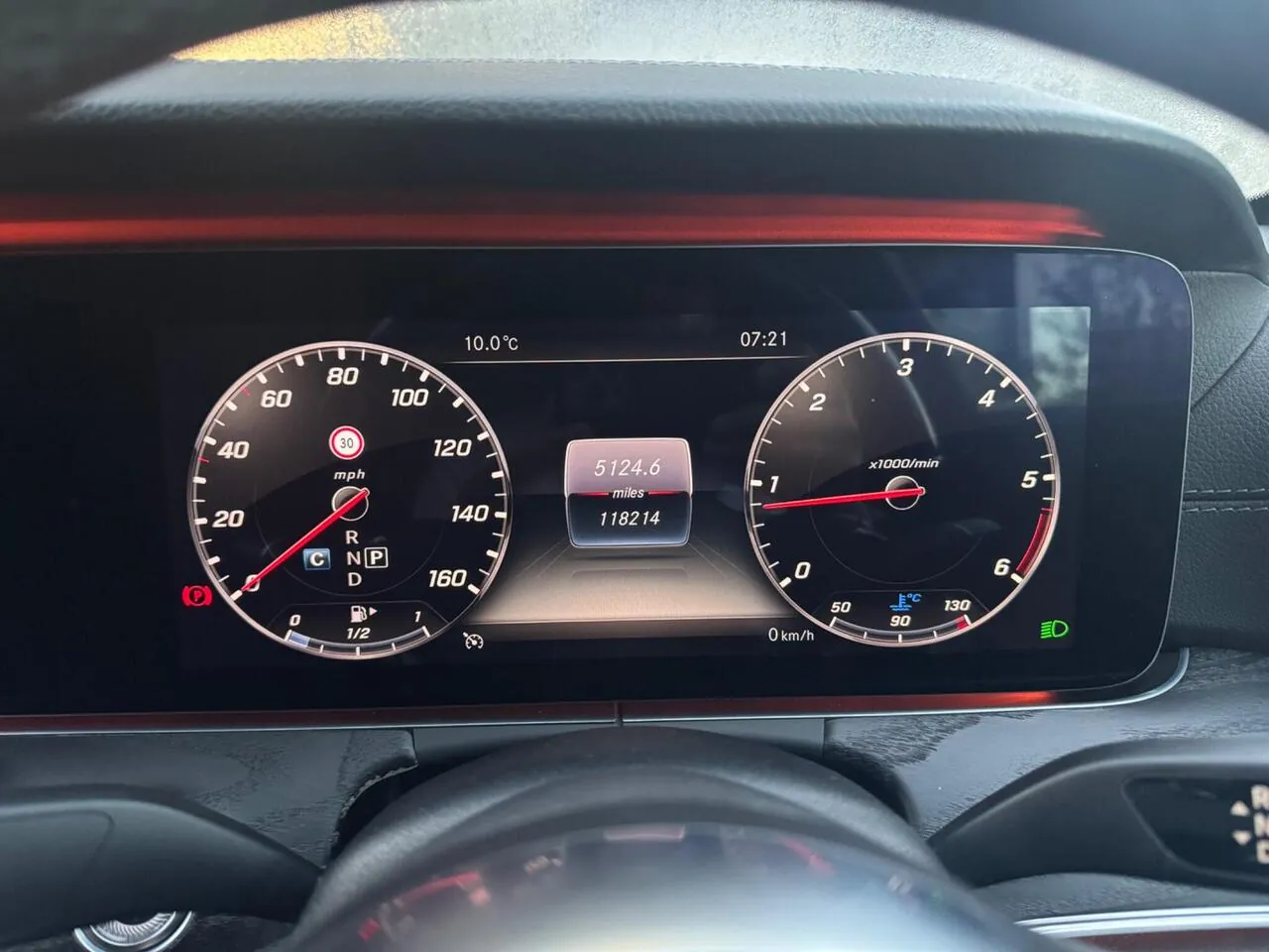 Mercedes-Benz E-Class 2020 photo 3