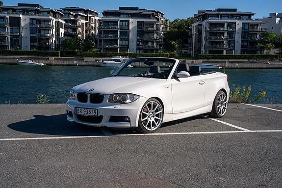 BMW 118I 2009 photo 2