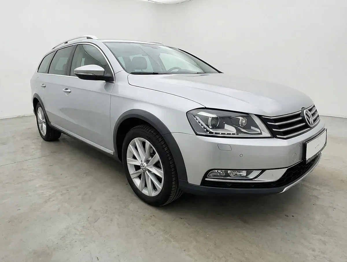Volkswagen Passat 2013 photo 3
