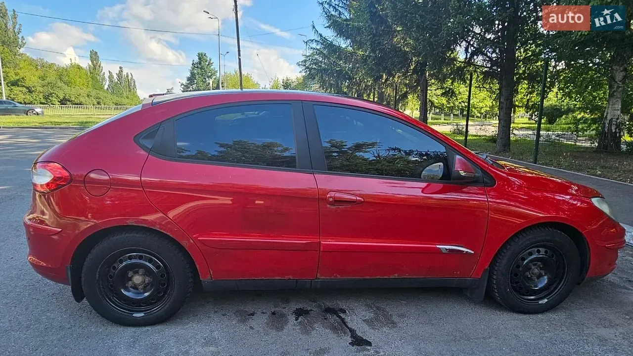 Chery M11 2011 photo 4