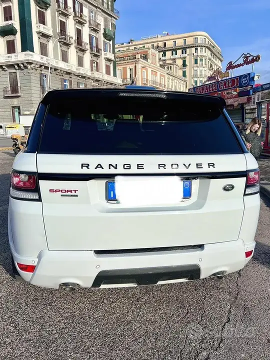 Land Rover Range Rover Sport 2017 photo 4
