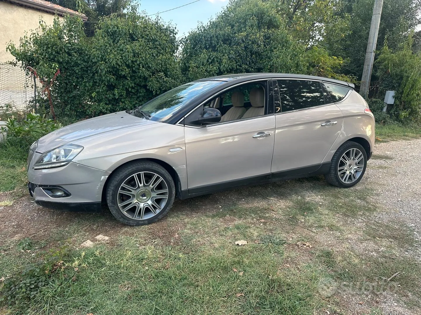 Lancia Delta 2011 photo 4