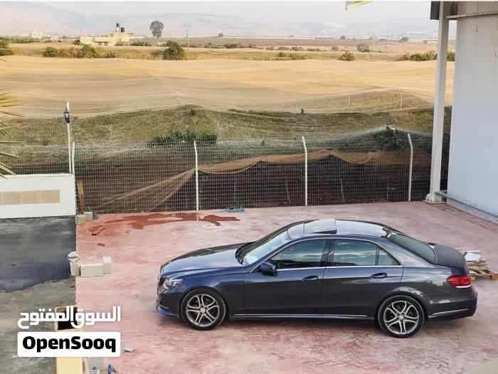 Mercedes-Benz E-Class 2014 photo 2