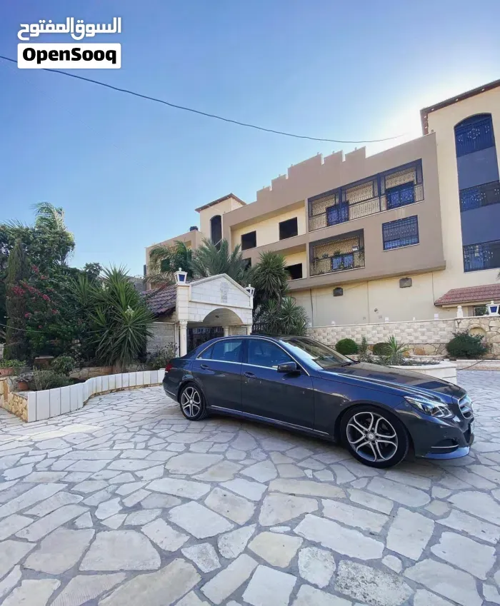 Mercedes-Benz E-Class 2014 photo 3