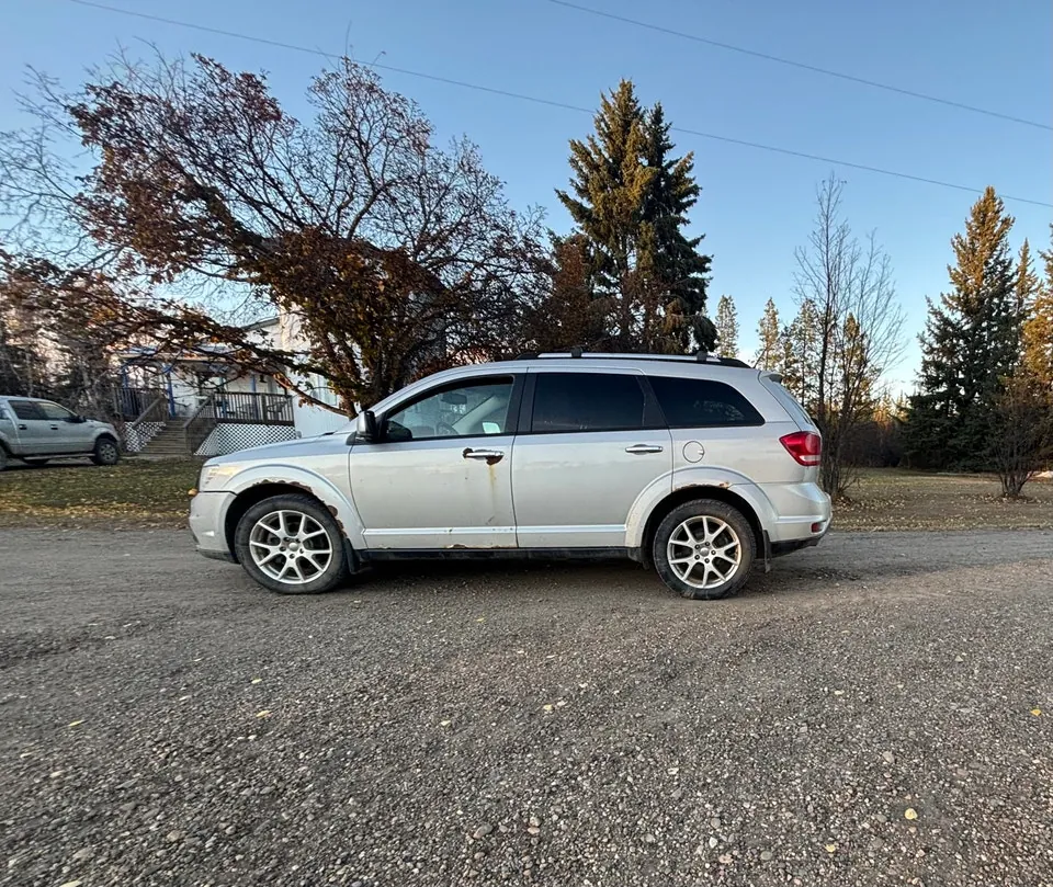 Dodge Journey 2013 photo 3