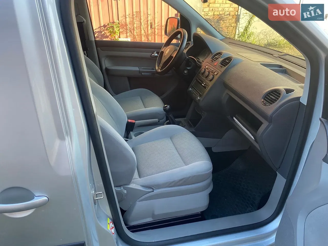 Volkswagen Caddy 2009 photo 5