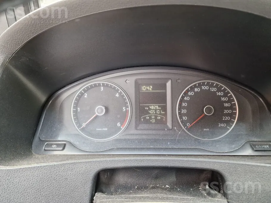 Volkswagen T5 2010 photo 5