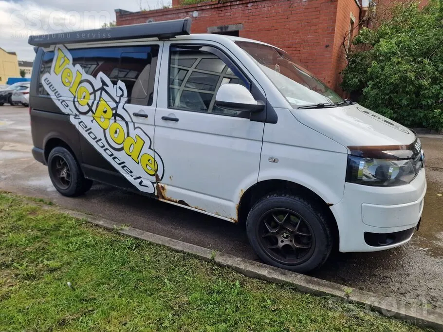 Volkswagen T5 2010 photo 3