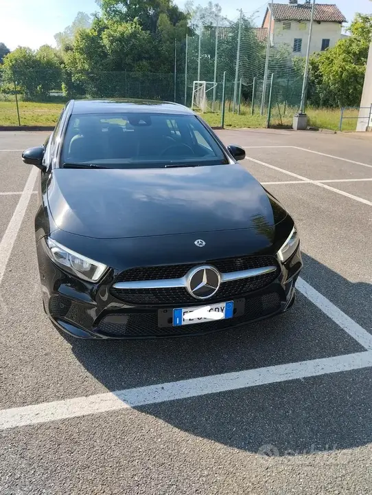 Mercedes-Benz A 2018 photo 2