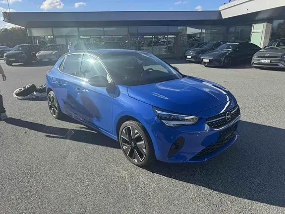 Opel Corsa E 2021 photo 2