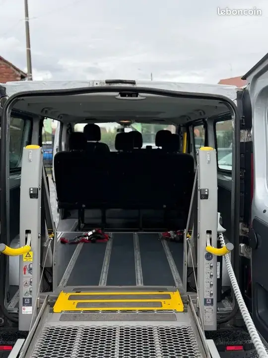 Opel Vivaro 2016 photo 5