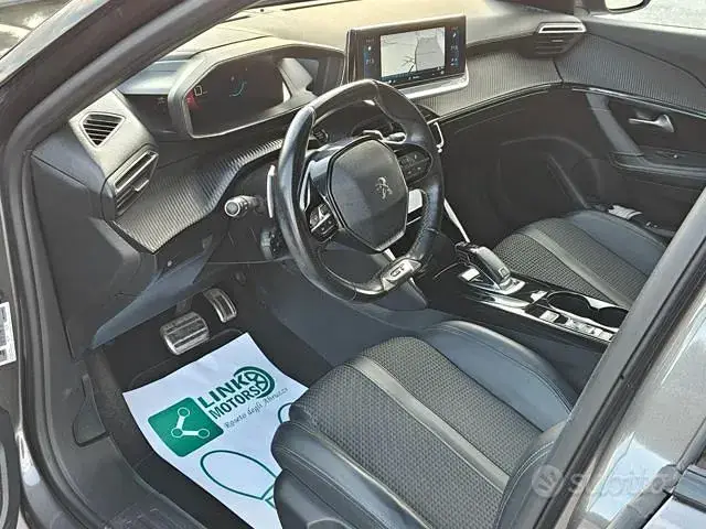 Peugeot 2008 2020 photo 4