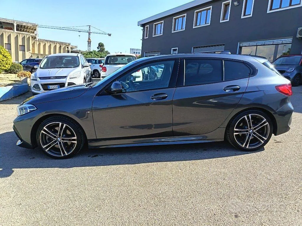 BMW 1 Series 2019 photo 4