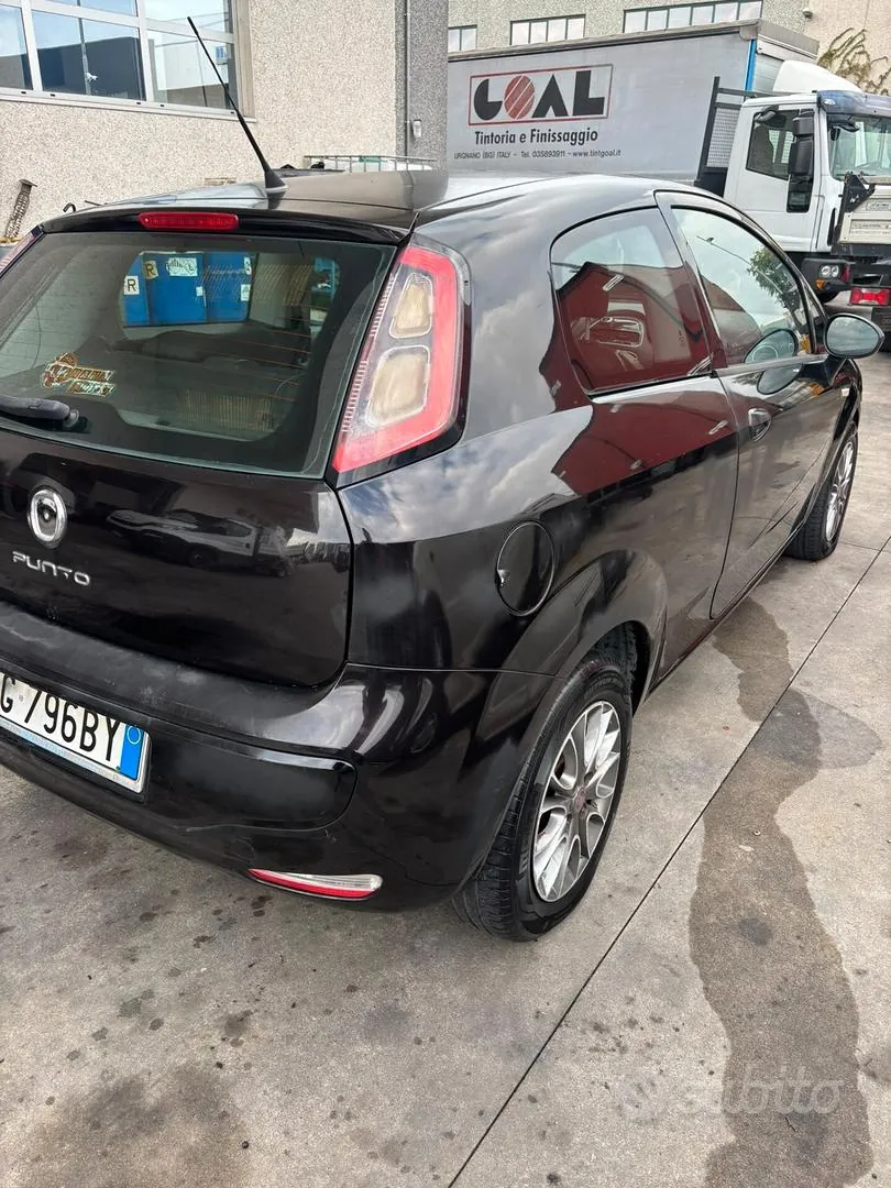 Fiat Punto Evo 2011 photo 5