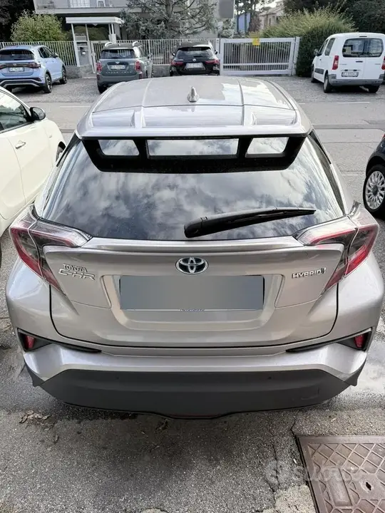 Toyota C-Hr 2019 photo 3