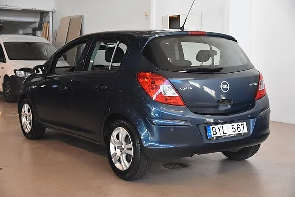 Opel Corsa 2012 photo 4