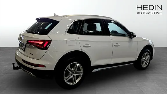 Audi Q5 2022 photo 2