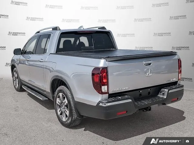 Honda Ridgeline 2017 photo 2