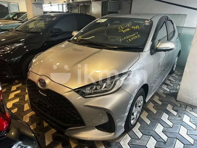 Toyota Yaris 2024 photo 2