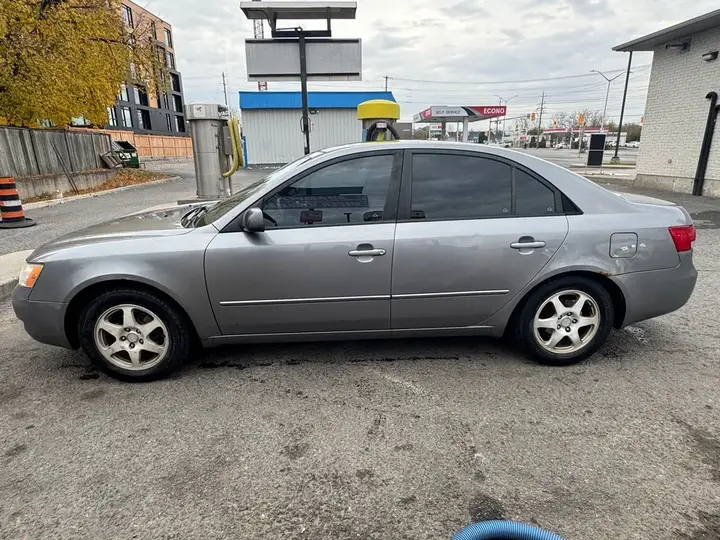 Hyundai Sonata 2008 photo 4