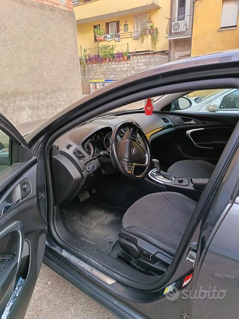 Opel Insignia 2011 photo 4