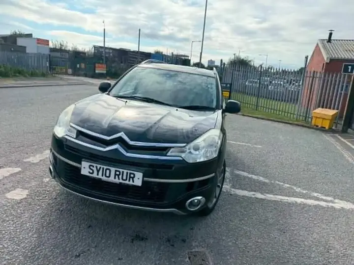 Citroen C-Crosser 2010 photo 2
