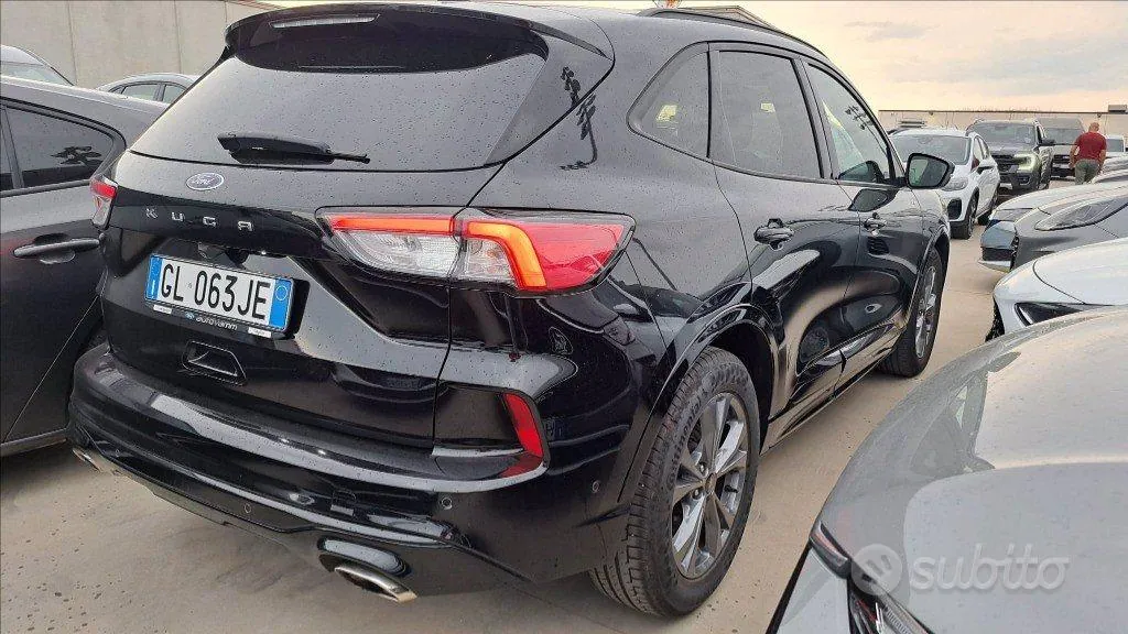 Ford Kuga 2023 photo 3