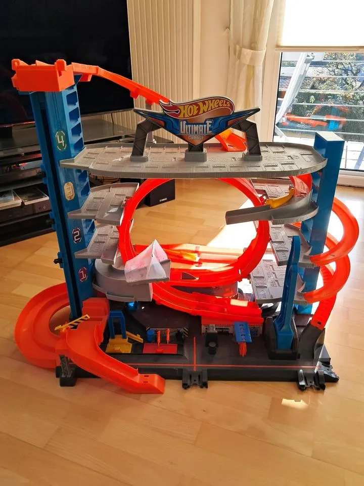 Hot Wheels Ultimate Garage