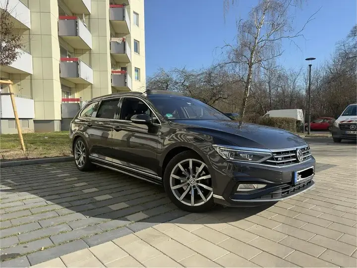 Volkswagen Passat Variant R-Line