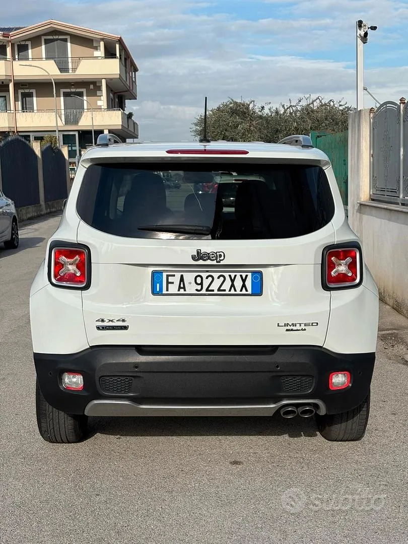 Jeep Renegade 2015 photo 5