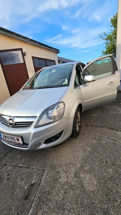 Opel Zafira Tourer