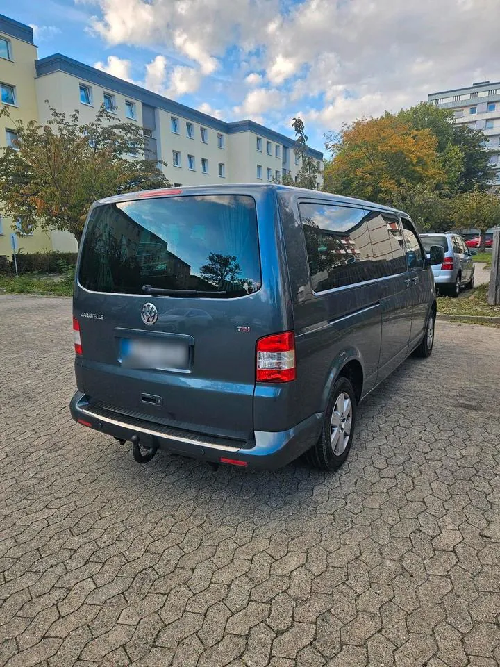 Volkswagen T5 Caravelle