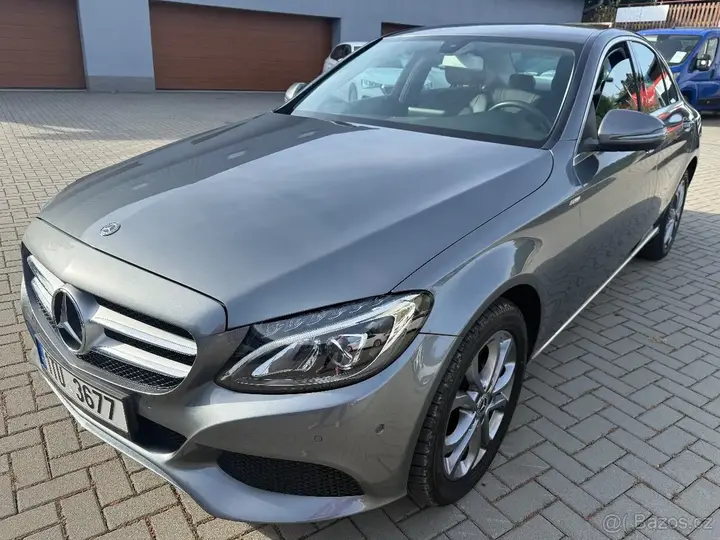 Mercedes-Benz C 2018 photo 3